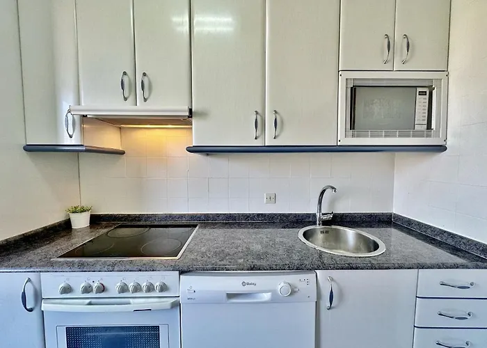 Διαμέρισμα En Ajo, La Marina De *