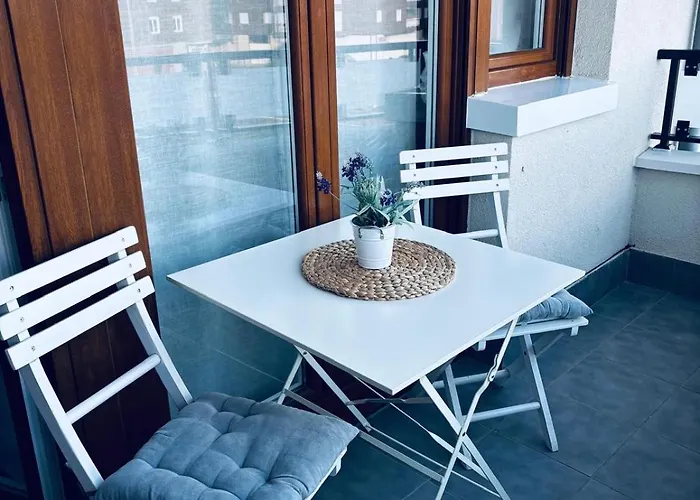 En Ajo, La Marina De *