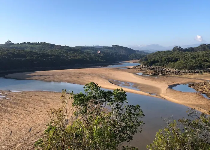 En Ajo, La Marina De *