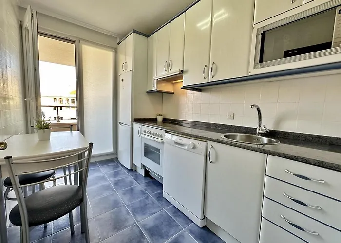 En Ajo, La Marina De Ajo-12013 Apartamento *