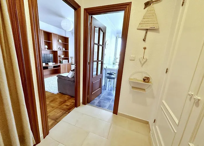 En Ajo, La Marina De Ajo-12013